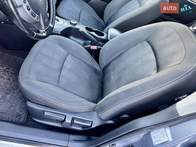 Серый Ниссан Кашкай 2, объемом двигателя 2 л и пробегом 231 тыс. км за 13300 $, фото 14 на Automoto.ua