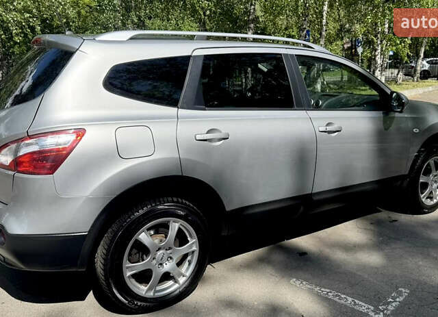Сірий Ніссан Кашкай 2, об'ємом двигуна 1.6 л та пробігом 180 тис. км за 9900 $, фото 20 на Automoto.ua