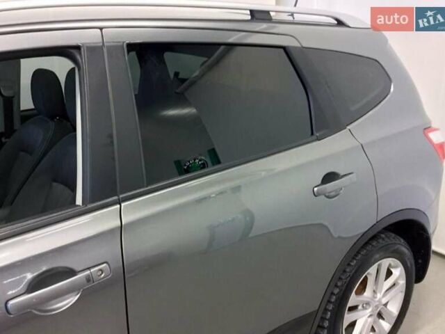Серый Ниссан Кашкай 2, объемом двигателя 1.6 л и пробегом 162 тыс. км за 12850 $, фото 10 на Automoto.ua