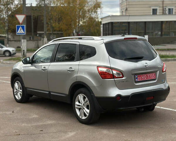 Серый Ниссан Кашкай 2, объемом двигателя 1.5 л и пробегом 257 тыс. км за 11299 $, фото 2 на Automoto.ua