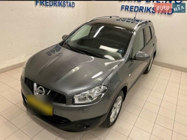 Серый Ниссан Кашкай 2, объемом двигателя 1.6 л и пробегом 162 тыс. км за 12850 $, фото 1 на Automoto.ua