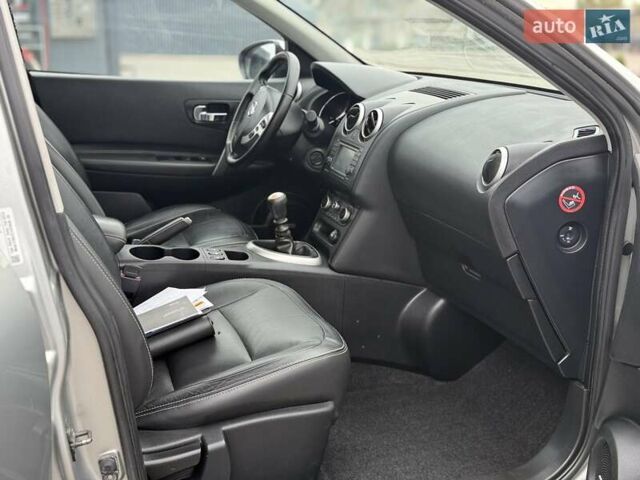 Сірий Ніссан Кашкай 2, об'ємом двигуна 1.5 л та пробігом 162 тис. км за 12500 $, фото 18 на Automoto.ua