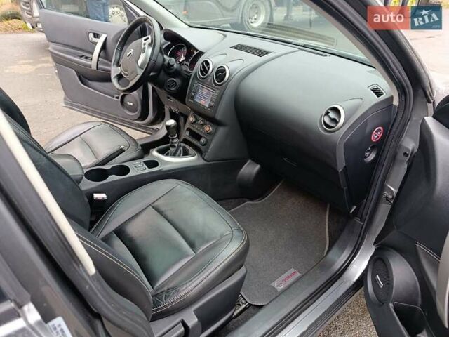 Серый Ниссан Кашкай 2, объемом двигателя 1.5 л и пробегом 221 тыс. км за 11600 $, фото 21 на Automoto.ua