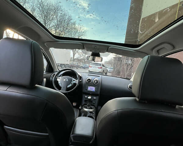 Сірий Ніссан Кашкай 2, об'ємом двигуна 1.6 л та пробігом 166 тис. км за 12500 $, фото 42 на Automoto.ua