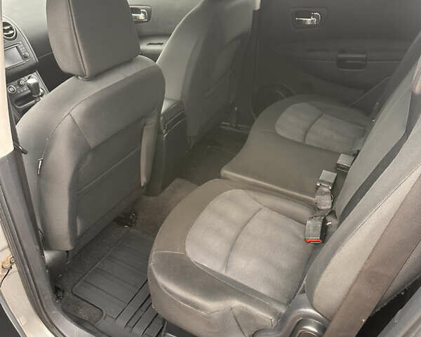 Серый Ниссан Кашкай 2, объемом двигателя 1.5 л и пробегом 257 тыс. км за 11299 $, фото 11 на Automoto.ua