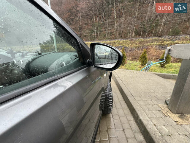 Сірий Ніссан Кашкай 2, об'ємом двигуна 1.6 л та пробігом 246 тис. км за 11400 $, фото 9 на Automoto.ua