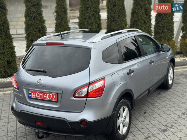 Серый Ниссан Кашкай 2, объемом двигателя 1.6 л и пробегом 277 тыс. км за 8999 $, фото 3 на Automoto.ua