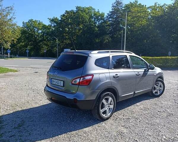 Серый Ниссан Кашкай 2, объемом двигателя 1.6 л и пробегом 276 тыс. км за 10800 $, фото 2 на Automoto.ua