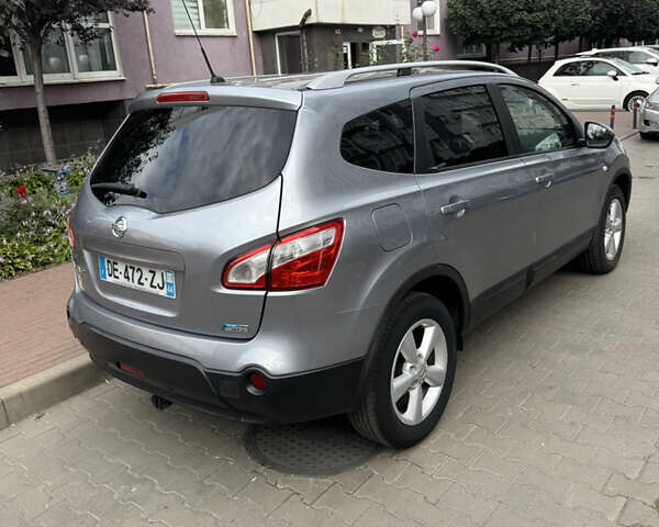 Серый Ниссан Кашкай 2, объемом двигателя 0 л и пробегом 220 тыс. км за 10300 $, фото 8 на Automoto.ua