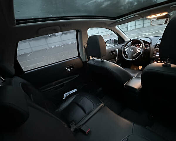 Серый Ниссан Кашкай 2, объемом двигателя 1.6 л и пробегом 240 тыс. км за 11399 $, фото 26 на Automoto.ua