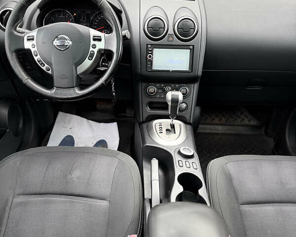 Серый Ниссан Кашкай 2, объемом двигателя 2 л и пробегом 168 тыс. км за 10400 $, фото 17 на Automoto.ua