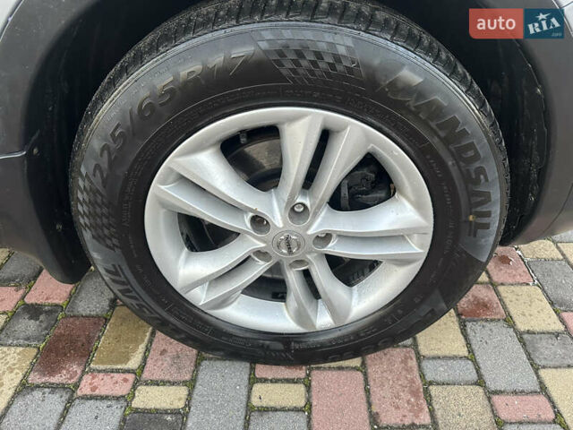 Сірий Ніссан Кашкай 2, об'ємом двигуна 1.6 л та пробігом 220 тис. км за 11550 $, фото 15 на Automoto.ua