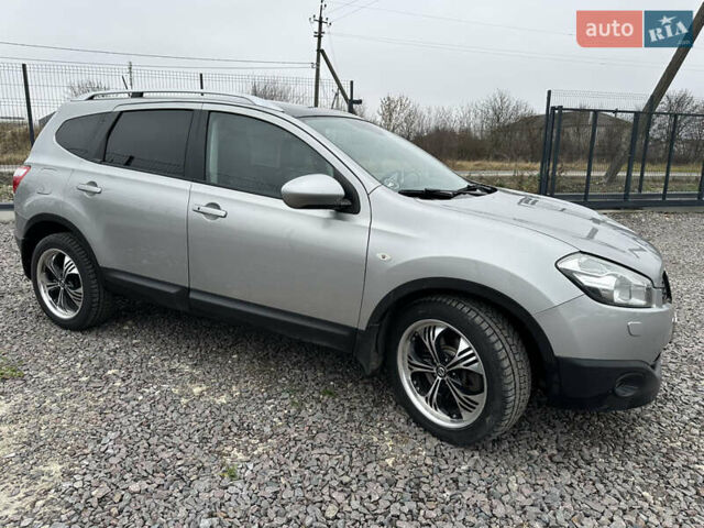 Сірий Ніссан Кашкай 2, об'ємом двигуна 1.6 л та пробігом 188 тис. км за 12100 $, фото 12 на Automoto.ua