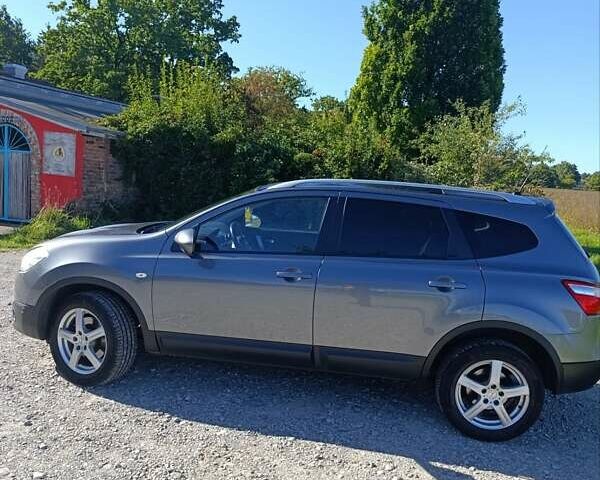 Серый Ниссан Кашкай 2, объемом двигателя 1.6 л и пробегом 276 тыс. км за 10800 $, фото 8 на Automoto.ua