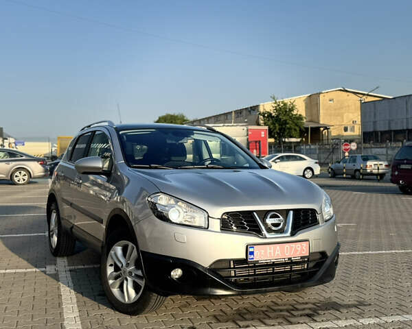 Серый Ниссан Кашкай 2, объемом двигателя 1.6 л и пробегом 255 тыс. км за 10600 $, фото 14 на Automoto.ua