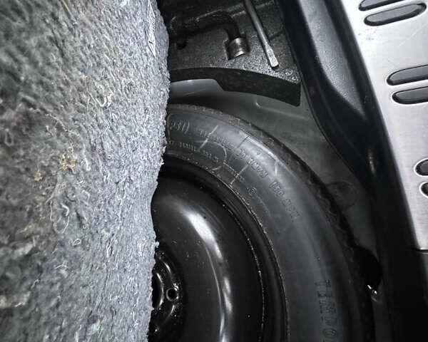 Серый Ниссан Кашкай 2, объемом двигателя 1.6 л и пробегом 277 тыс. км за 8999 $, фото 25 на Automoto.ua