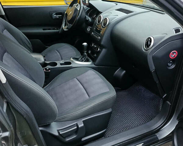 Серый Ниссан Кашкай 2, объемом двигателя 1.5 л и пробегом 153 тыс. км за 11300 $, фото 9 на Automoto.ua