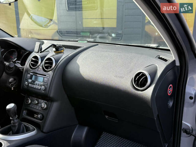 Ниссан Кашкай 2 2012 в Стрые на Automoto.ua Серый Ниссан Кашкай 2, объемом двигателя 1.46 л и пробегом 285 тыс. км за 10500 $, фото 33 на Automoto.ua