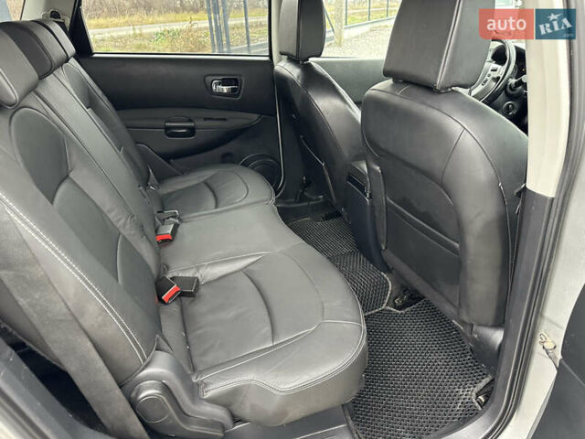 Сірий Ніссан Кашкай 2, об'ємом двигуна 1.6 л та пробігом 188 тис. км за 12100 $, фото 21 на Automoto.ua
