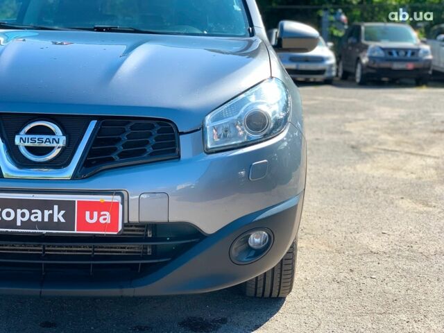 Сірий Ніссан Кашкай 2, об'ємом двигуна 1.6 л та пробігом 260 тис. км за 12690 $, фото 11 на Automoto.ua