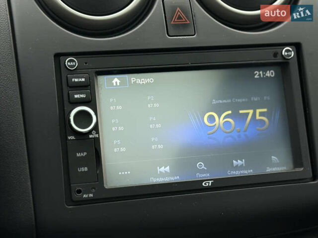 Серый Ниссан Кашкай 2, объемом двигателя 2 л и пробегом 168 тыс. км за 10700 $, фото 28 на Automoto.ua