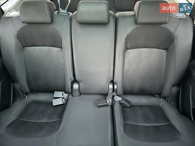 Сірий Ніссан Кашкай 2, об'ємом двигуна 1.6 л та пробігом 220 тис. км за 11550 $, фото 64 на Automoto.ua