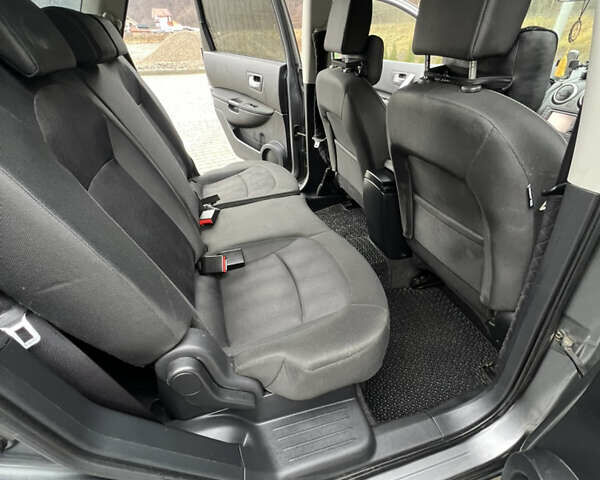 Сірий Ніссан Кашкай 2, об'ємом двигуна 1.6 л та пробігом 246 тис. км за 11400 $, фото 31 на Automoto.ua