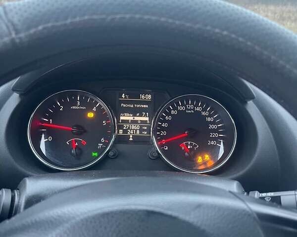 Сірий Ніссан Кашкай 2, об'ємом двигуна 1.46 л та пробігом 275 тис. км за 11000 $, фото 7 на Automoto.ua