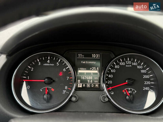 Серый Ниссан Кашкай 2, объемом двигателя 2 л и пробегом 168 тыс. км за 10400 $, фото 27 на Automoto.ua