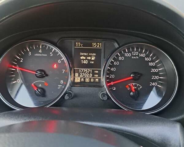 Серый Ниссан Кашкай 2, объемом двигателя 2 л и пробегом 177 тыс. км за 12500 $, фото 9 на Automoto.ua