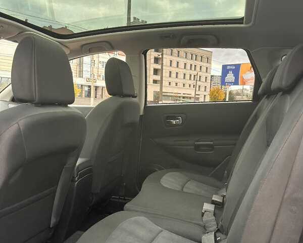 Серый Ниссан Кашкай 2, объемом двигателя 1.5 л и пробегом 257 тыс. км за 11299 $, фото 12 на Automoto.ua