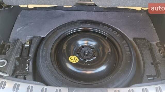 Сірий Ніссан Кашкай 2, об'ємом двигуна 1.6 л та пробігом 236 тис. км за 11600 $, фото 8 на Automoto.ua