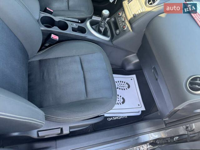 Ниссан Кашкай 2 2012 в Сарнах на Automoto.ua Серый Ниссан Кашкай 2, объемом двигателя 1.6 л и пробегом 220 тыс. км за 11350 $, фото 38 на Automoto.ua