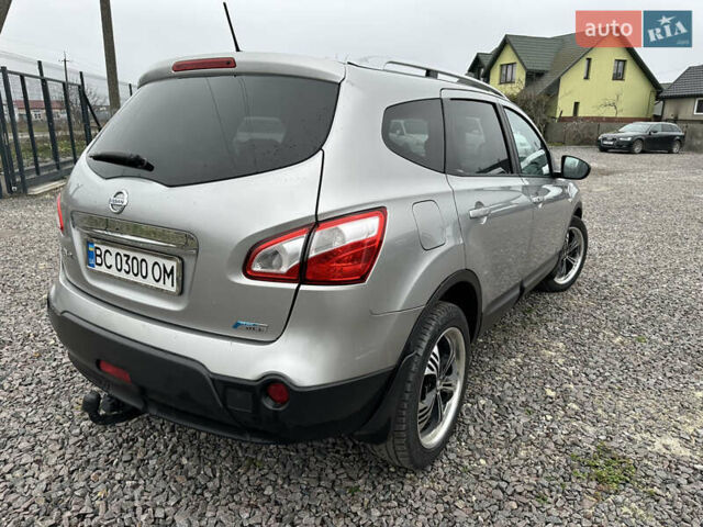 Сірий Ніссан Кашкай 2, об'ємом двигуна 1.6 л та пробігом 188 тис. км за 12100 $, фото 9 на Automoto.ua