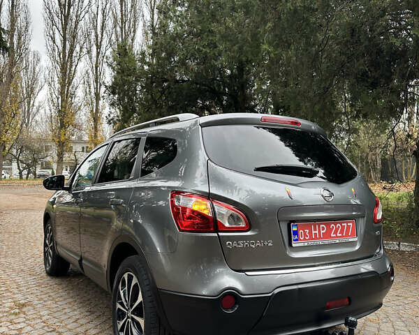 Серый Ниссан Кашкай 2, объемом двигателя 2 л и пробегом 218 тыс. км за 12400 $, фото 24 на Automoto.ua