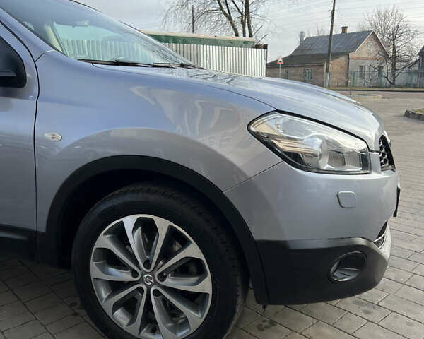 Сірий Ніссан Кашкай 2, об'ємом двигуна 1.6 л та пробігом 166 тис. км за 12500 $, фото 6 на Automoto.ua