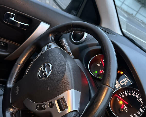 Серый Ниссан Кашкай 2, объемом двигателя 1.6 л и пробегом 240 тыс. км за 10999 $, фото 25 на Automoto.ua