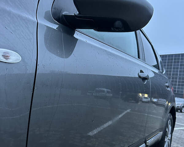 Серый Ниссан Кашкай 2, объемом двигателя 1.6 л и пробегом 240 тыс. км за 11399 $, фото 8 на Automoto.ua