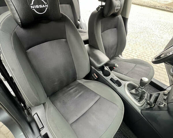 Сірий Ніссан Кашкай 2, об'ємом двигуна 1.6 л та пробігом 246 тис. км за 11400 $, фото 38 на Automoto.ua