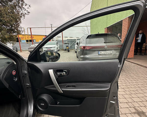 Серый Ниссан Кашкай 2, объемом двигателя 1.6 л и пробегом 240 тыс. км за 10999 $, фото 18 на Automoto.ua