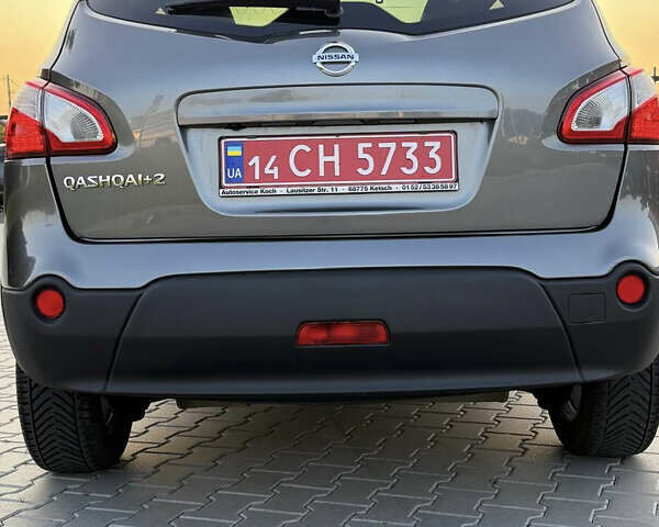 Серый Ниссан Кашкай 2, объемом двигателя 1.6 л и пробегом 218 тыс. км за 11499 $, фото 1 на Automoto.ua