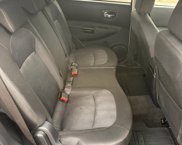 Серый Ниссан Кашкай 2, объемом двигателя 1.5 л и пробегом 257 тыс. км за 11299 $, фото 10 на Automoto.ua