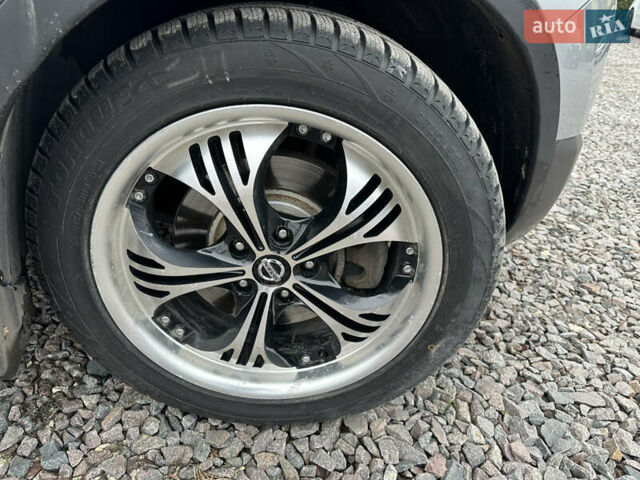 Сірий Ніссан Кашкай 2, об'ємом двигуна 1.6 л та пробігом 188 тис. км за 12100 $, фото 16 на Automoto.ua