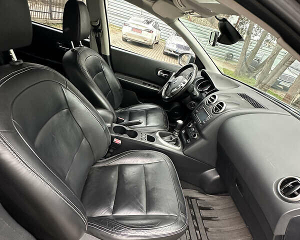 Серый Ниссан Кашкай 2, объемом двигателя 1.6 л и пробегом 240 тыс. км за 10999 $, фото 14 на Automoto.ua