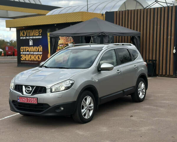 Серый Ниссан Кашкай 2, объемом двигателя 1.5 л и пробегом 257 тыс. км за 11299 $, фото 3 на Automoto.ua