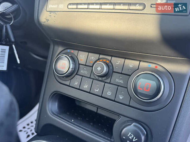 Ниссан Кашкай 2 2012 в Сарнах на Automoto.ua Серый Ниссан Кашкай 2, объемом двигателя 1.6 л и пробегом 220 тыс. км за 11350 $, фото 45 на Automoto.ua