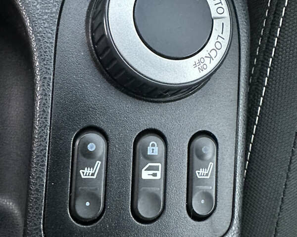 Сірий Ніссан Кашкай 2, об'ємом двигуна 1.6 л та пробігом 220 тис. км за 11550 $, фото 36 на Automoto.ua