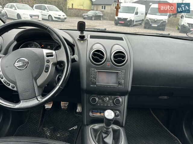 Сірий Ніссан Кашкай 2, об'ємом двигуна 1.6 л та пробігом 188 тис. км за 12100 $, фото 22 на Automoto.ua