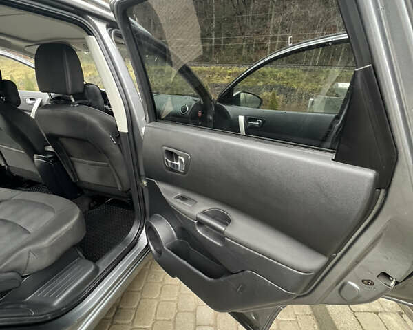 Сірий Ніссан Кашкай 2, об'ємом двигуна 1.6 л та пробігом 246 тис. км за 11400 $, фото 32 на Automoto.ua