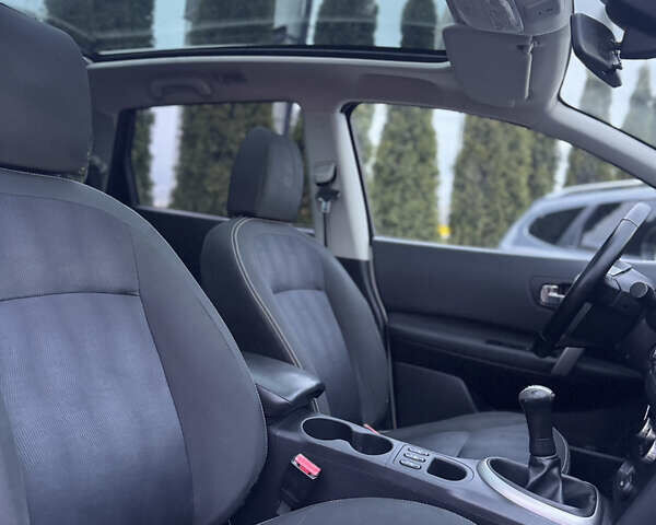 Серый Ниссан Кашкай 2, объемом двигателя 1.6 л и пробегом 239 тыс. км за 9199 $, фото 16 на Automoto.ua